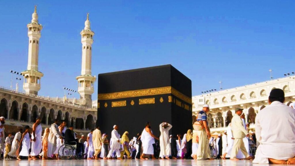 Holy view of Kaaba, people offering Umrah having Umrah package