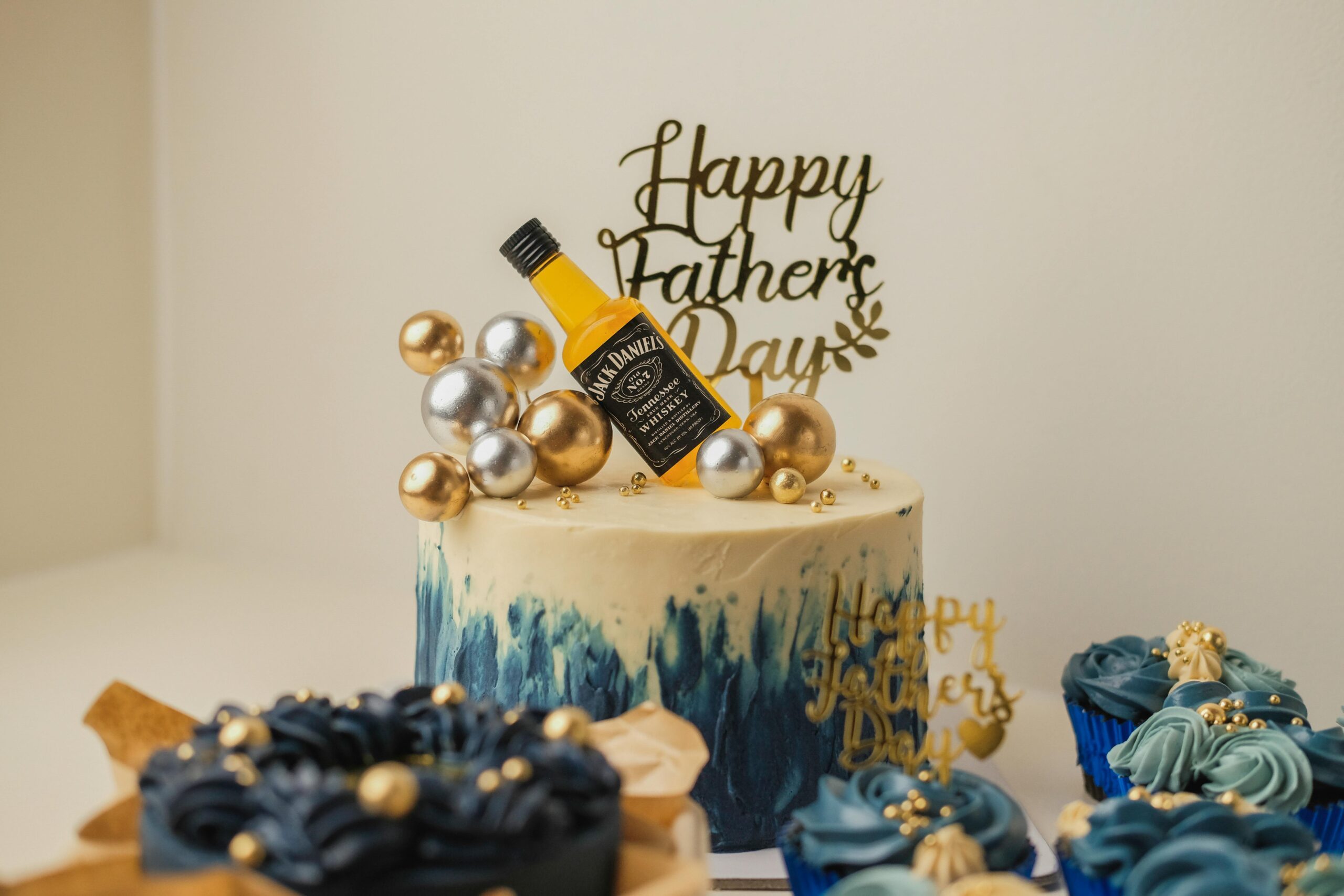 Creative Ideas for Father's Day Cake