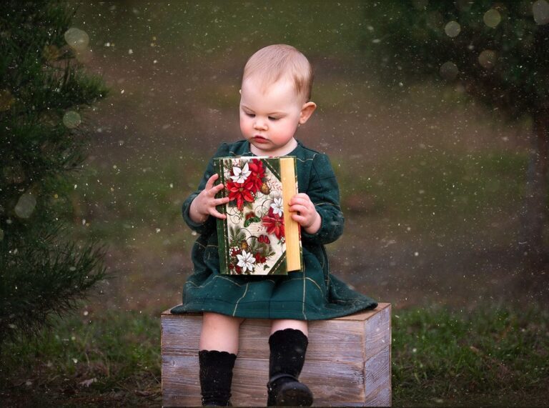 Christmas-Tree-Farm-Mini-Sessions