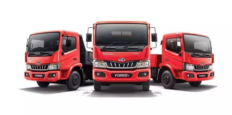 Mahindra-Truck