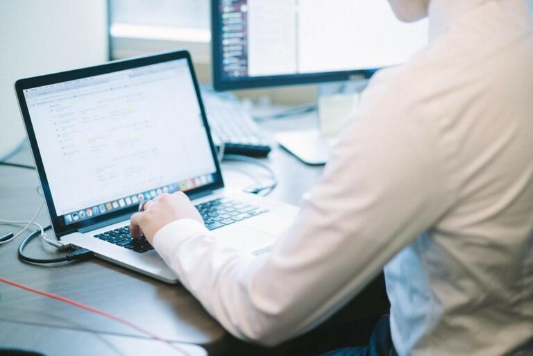 Computer Monitoring Software Solutions for Your Business in 2025