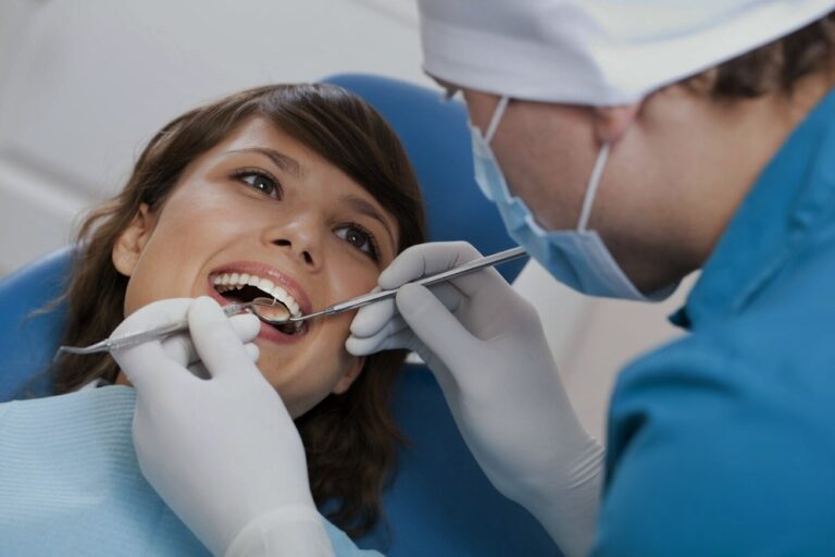 Family-Dental-Care-Indore