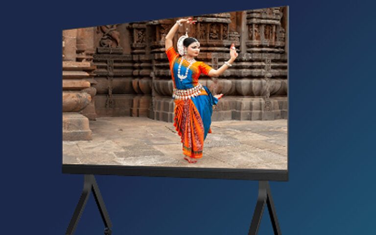 Unique-Innovations-By-Digital-Advertising-Screen-Manufacturers-This-Year